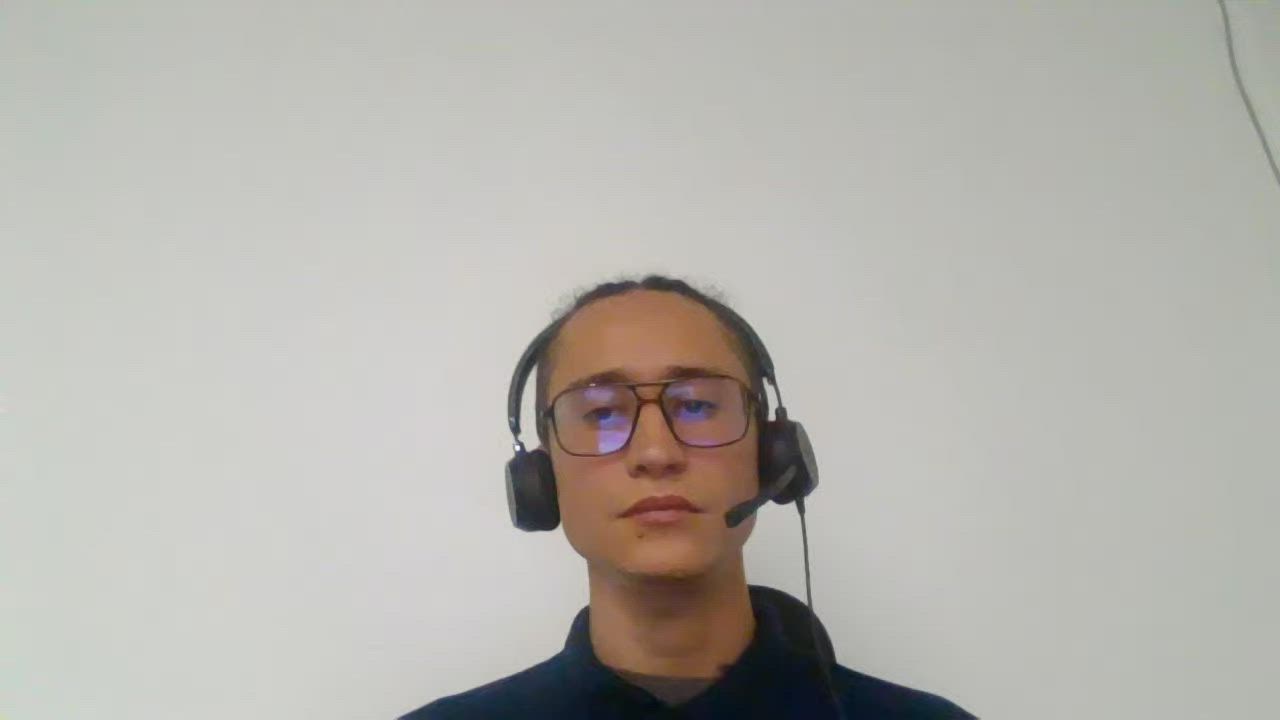 Bryan S. — Customer Support Assistant
